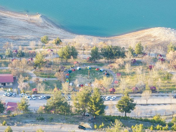 Camping en Los Rincones Ocultos de la Naturaleza